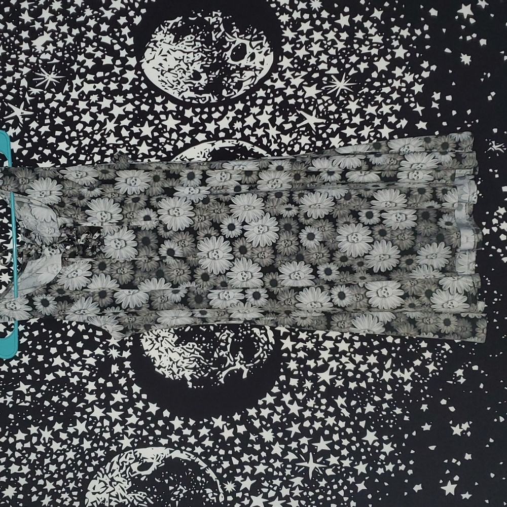 Hot Topic skull flower dress